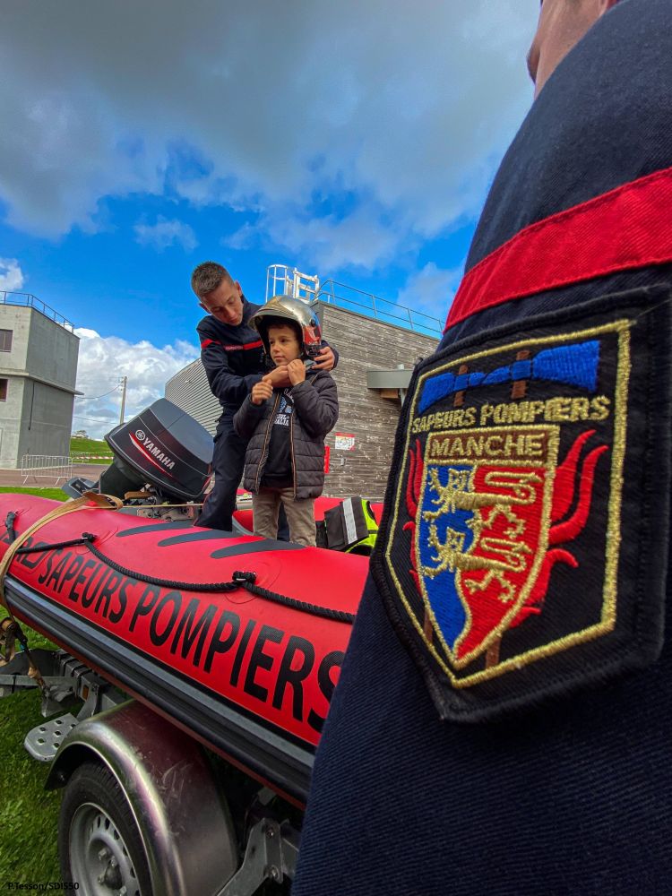 Sapeur-pompier volontaire – Service Départemental d'Incendie et de Secours  de la Manche